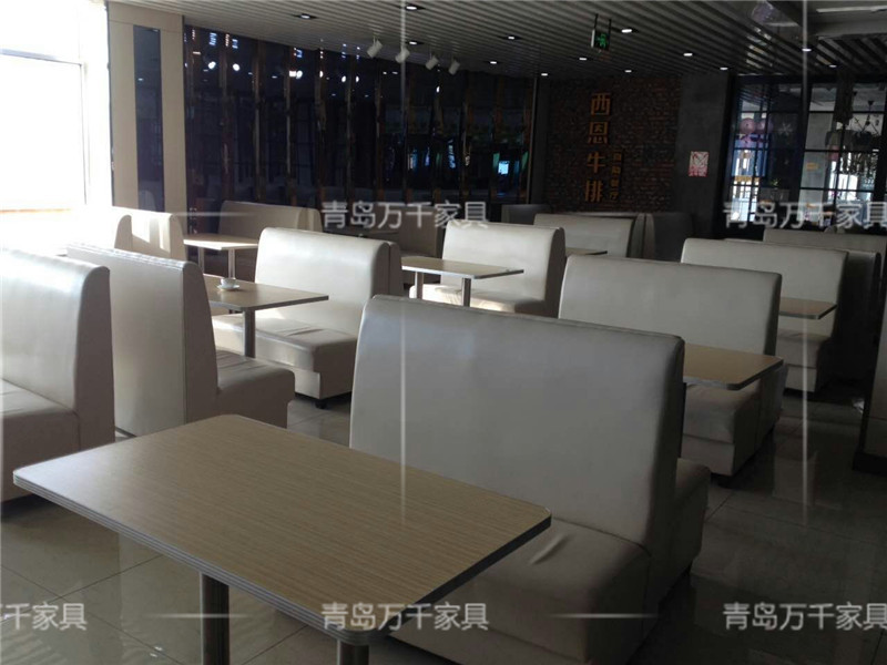  美美地 美食廣場 黃島中澤國貨店