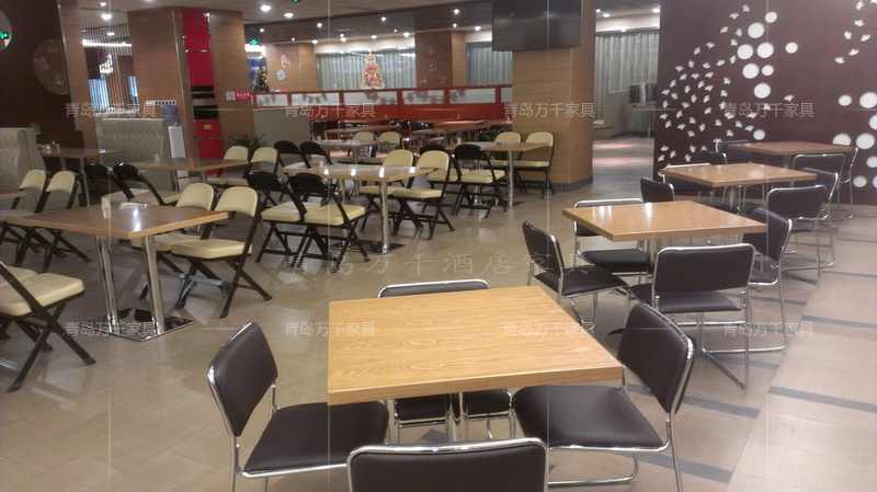  青島城陽三利集團(tuán) 三利美食城